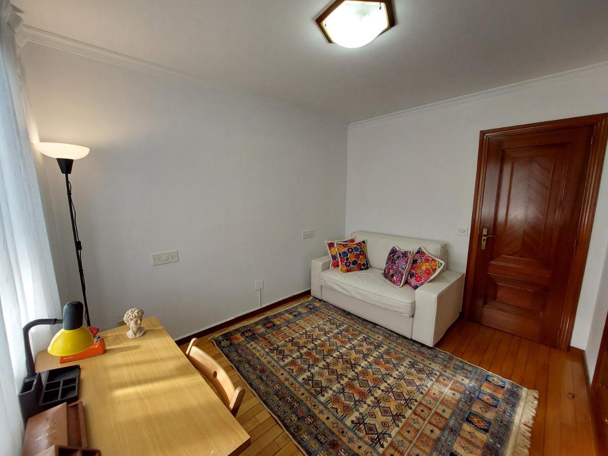 Acogedora Casa De Campo ネダ エクステリア 写真