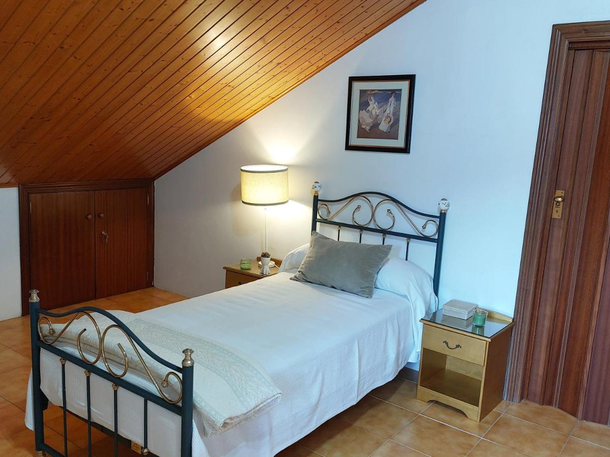 Acogedora Casa De Campo ネダ エクステリア 写真