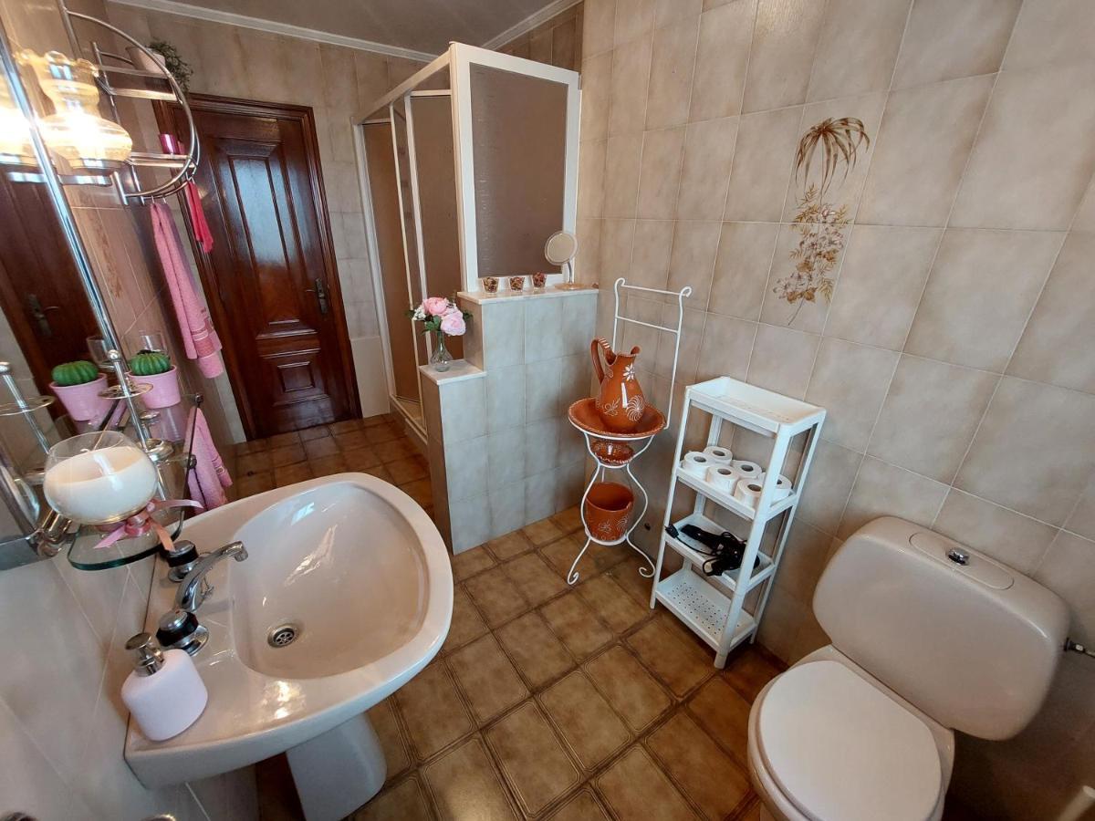 Acogedora Casa De Campo ネダ エクステリア 写真