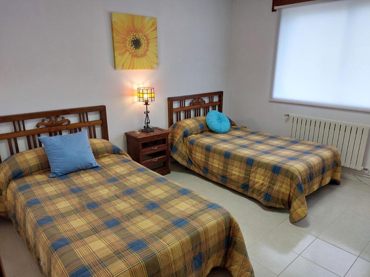 Acogedora Casa De Campo ネダ エクステリア 写真